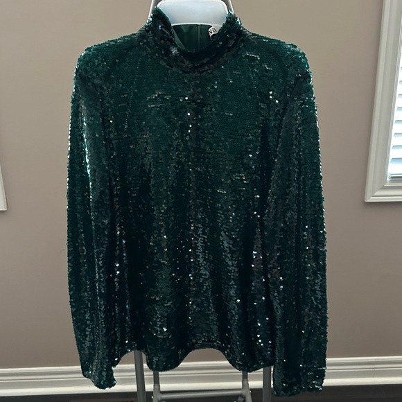 Zara women green high neck sequin top. Ref: 2731/350 Size Medium - Picture 3 of 10